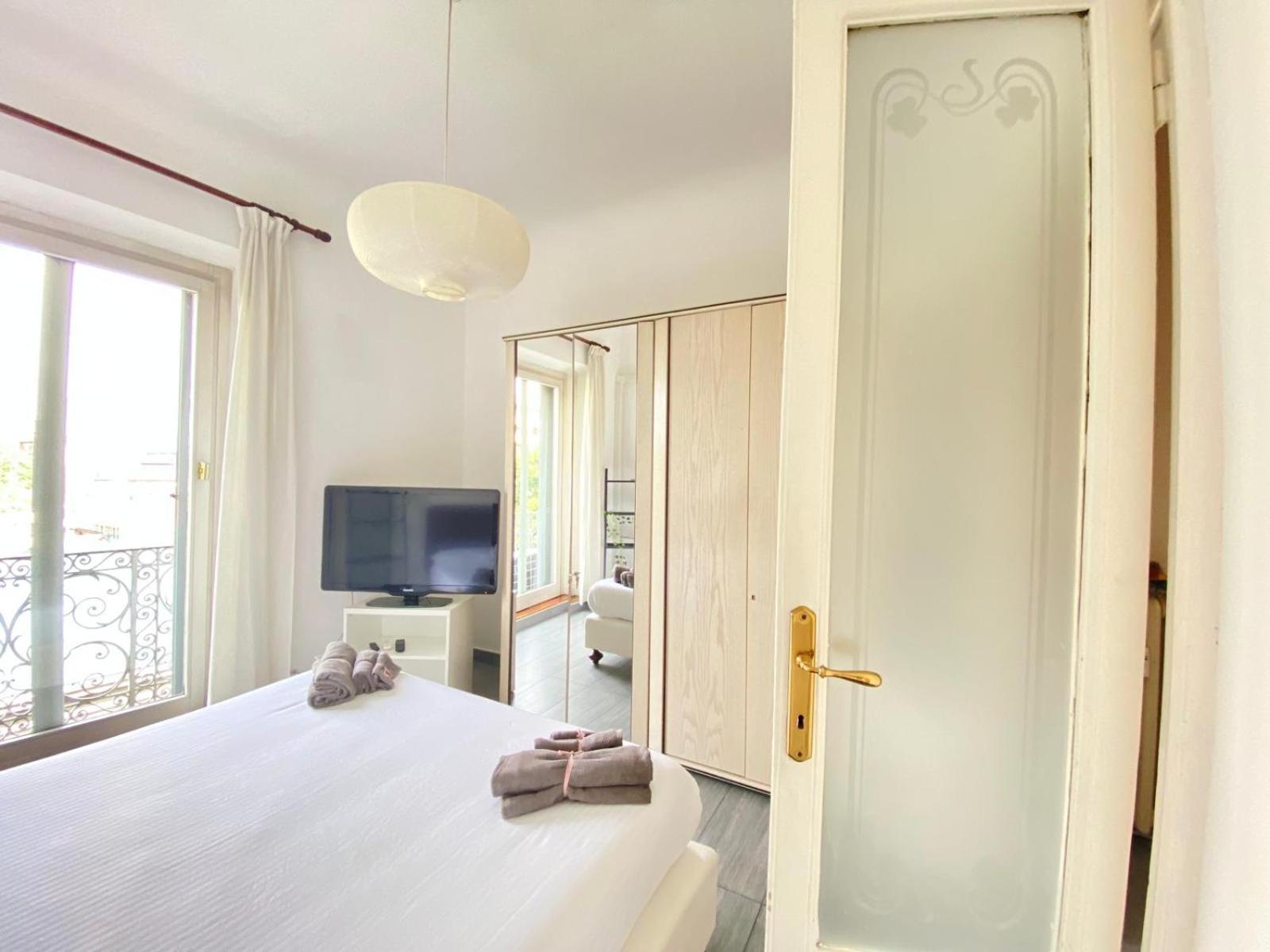 Porta-Venezia/Milano CentraleLuxury Apartment ภายนอก รูปภาพ