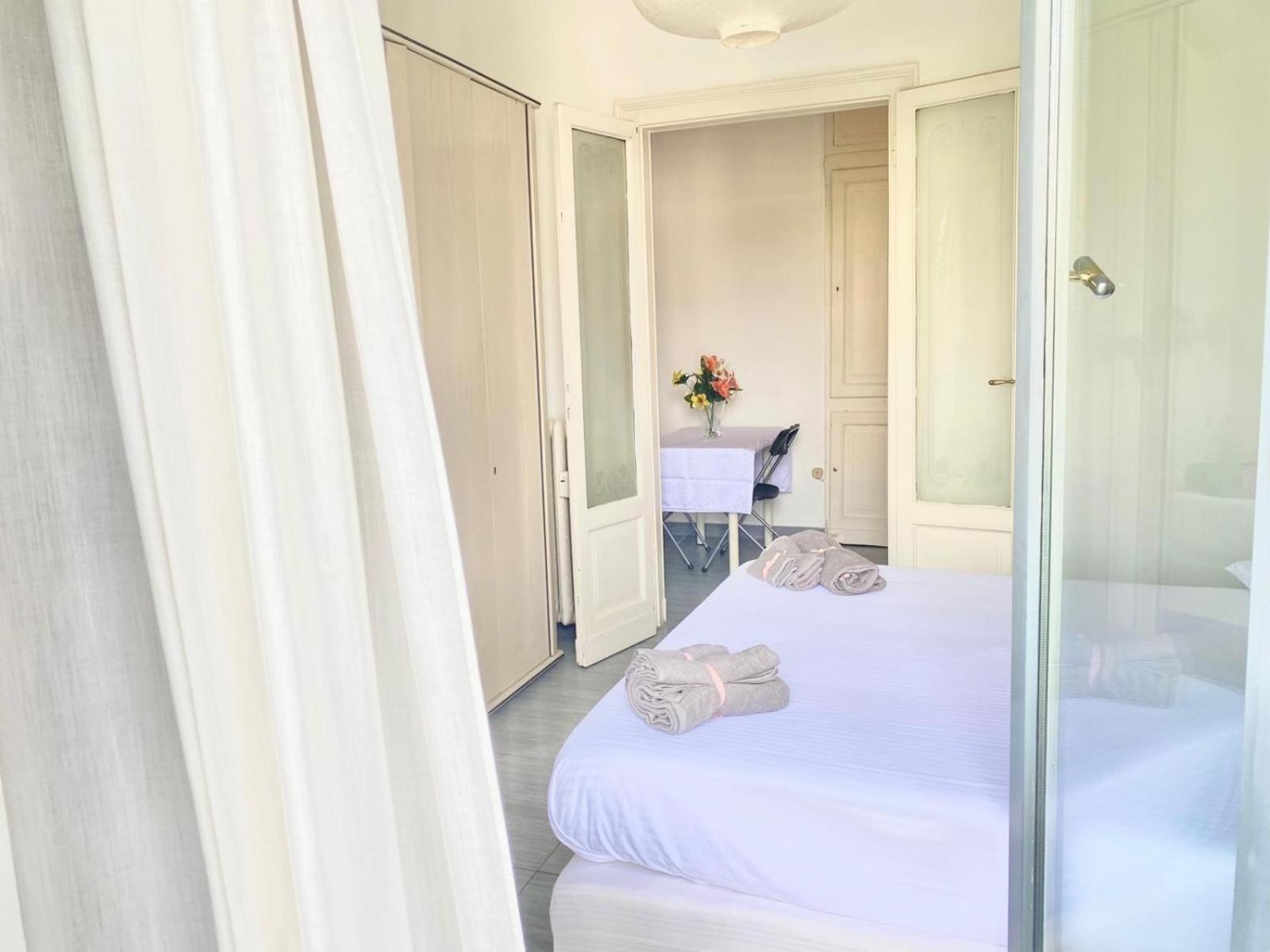 Porta-Venezia/Milano CentraleLuxury Apartment ภายนอก รูปภาพ